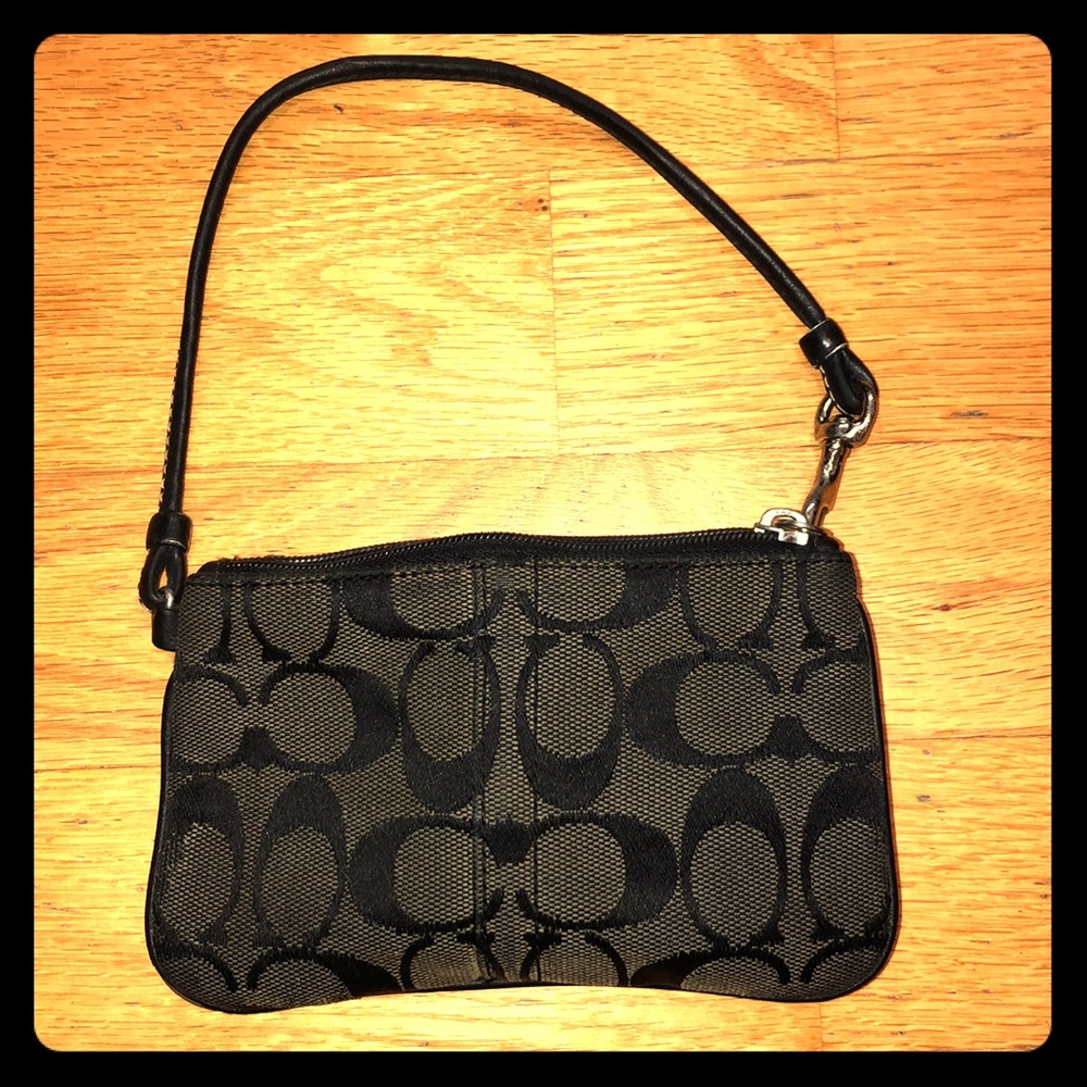 COACH Signature Small Wristlet Zipper Clutch - Picture 2 of 6